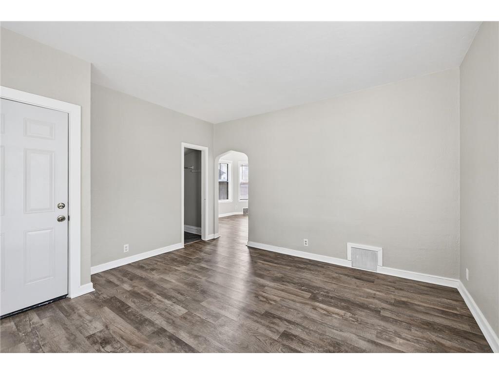 472 Case Avenue Saint Paul MN 55130 6814490 image5