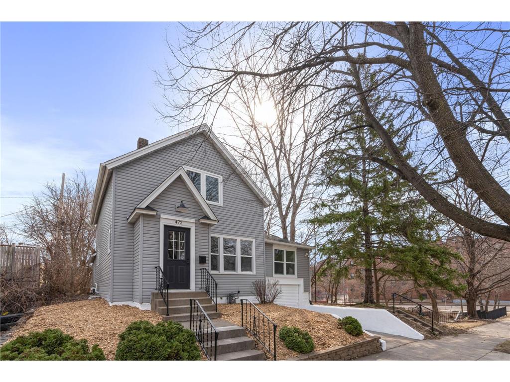 472 Hall Avenue Saint Paul MN 55107 6711557 image1