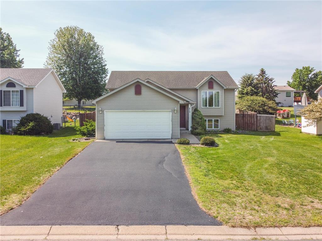 472 Orchard Parkway W Shakopee MN 55379 6377270 image1