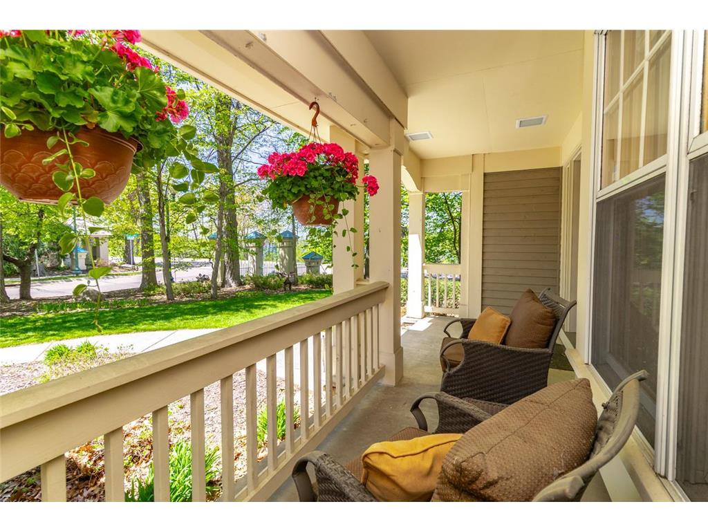 472 Vadnais Lake Drive Vadnais Heights MN 55127 7069257 image3