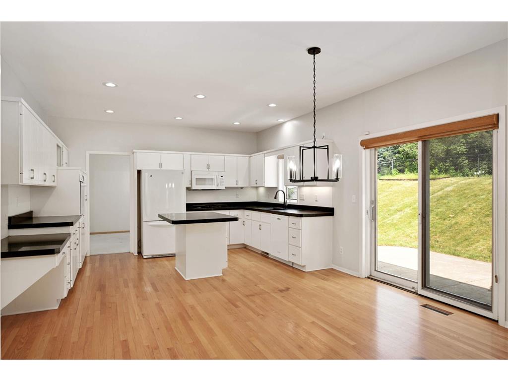 4720 Goldenrod Lane N Plymouth MN 55442 - Schmidt 6816734 image11