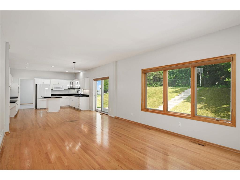 4720 Goldenrod Lane N Plymouth MN 55442 - Schmidt 6816734 image17