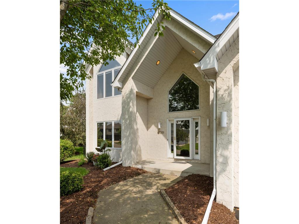 4720 Goldenrod Lane N Plymouth MN 55442 - Schmidt 6816734 image2