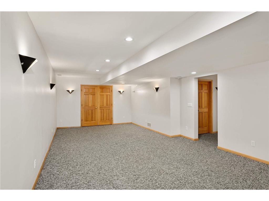 4720 Goldenrod Lane N Plymouth MN 55442 - Schmidt 6816734 image37