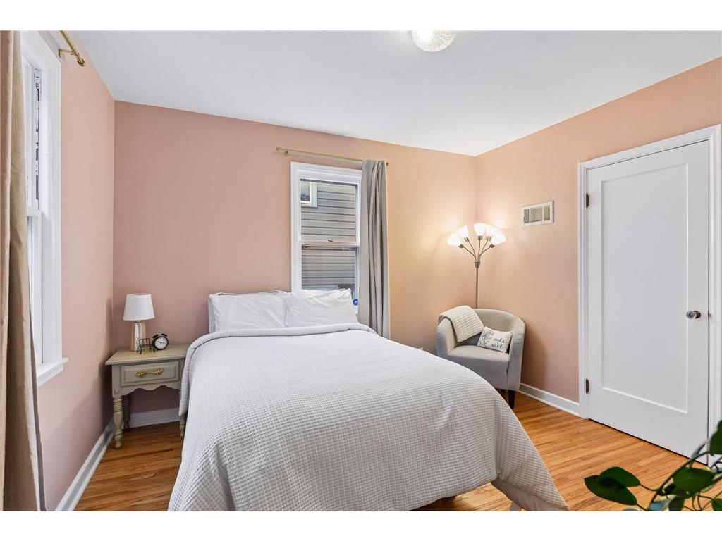 4721 Lakeview Avenue N Brooklyn Center MN 55429 7060584 image14