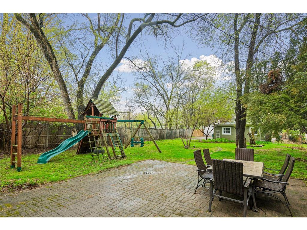 4721 Lakeview Avenue N Brooklyn Center MN 55429 7060584 image27
