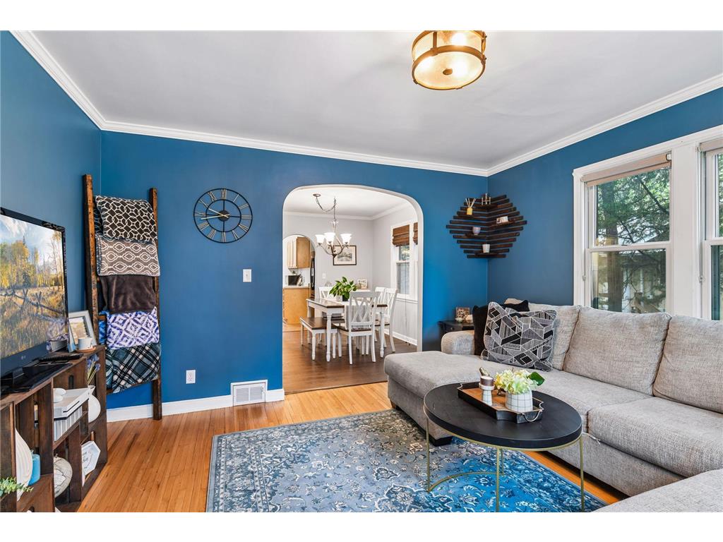 4721 Lakeview Avenue N Brooklyn Center MN 55429 7060584 image3