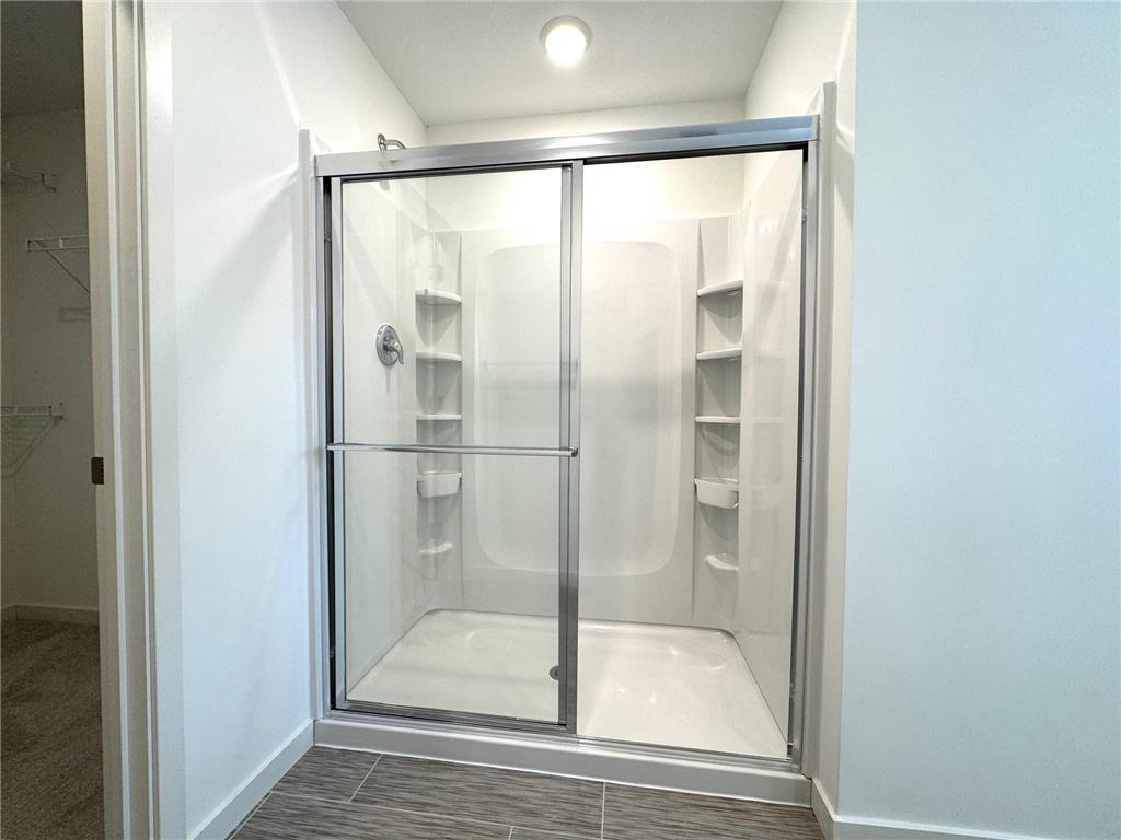 4722 AirLake Curve Woodbury MN 55129 7001952 image12