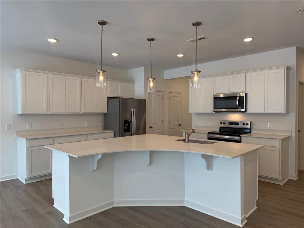 4722 AirLake Curve Woodbury MN 55129 7001952 image2