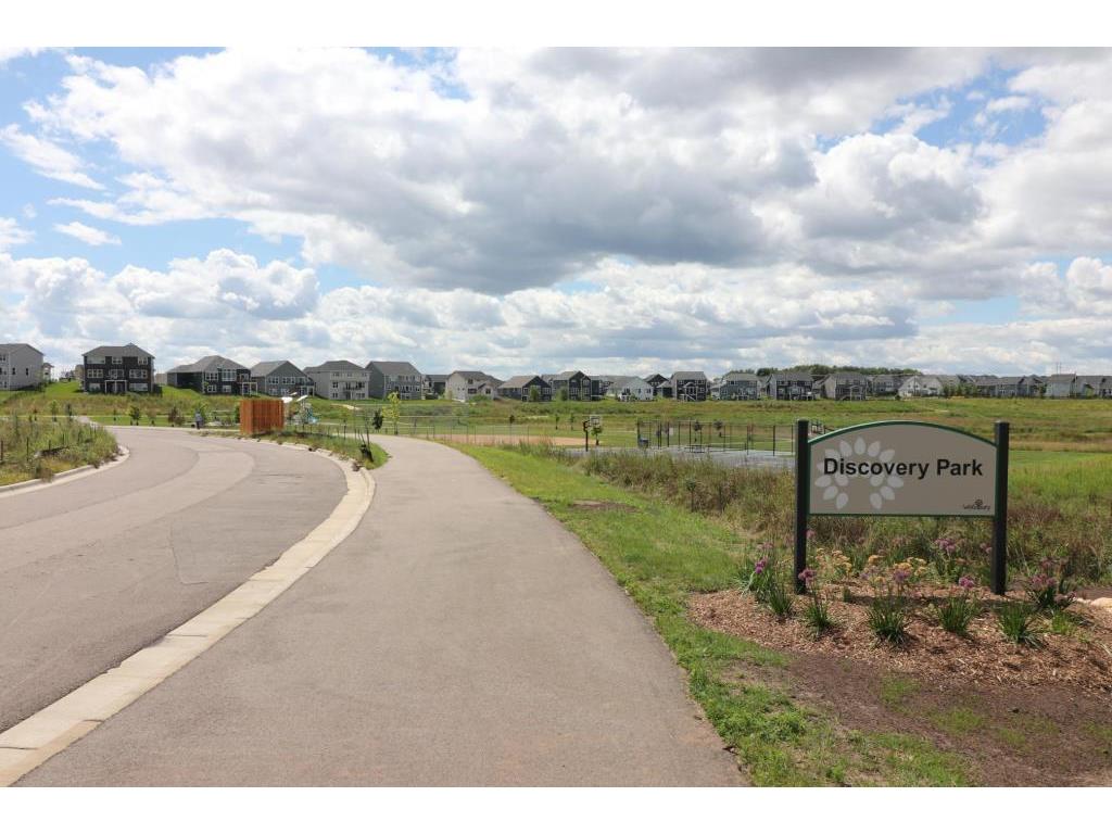 4722 AirLake Curve Woodbury MN 55129 7001952 image33