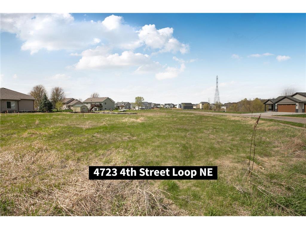 4723 4th Street Loop NE Saint Cloud MN 56304 7062818 image1