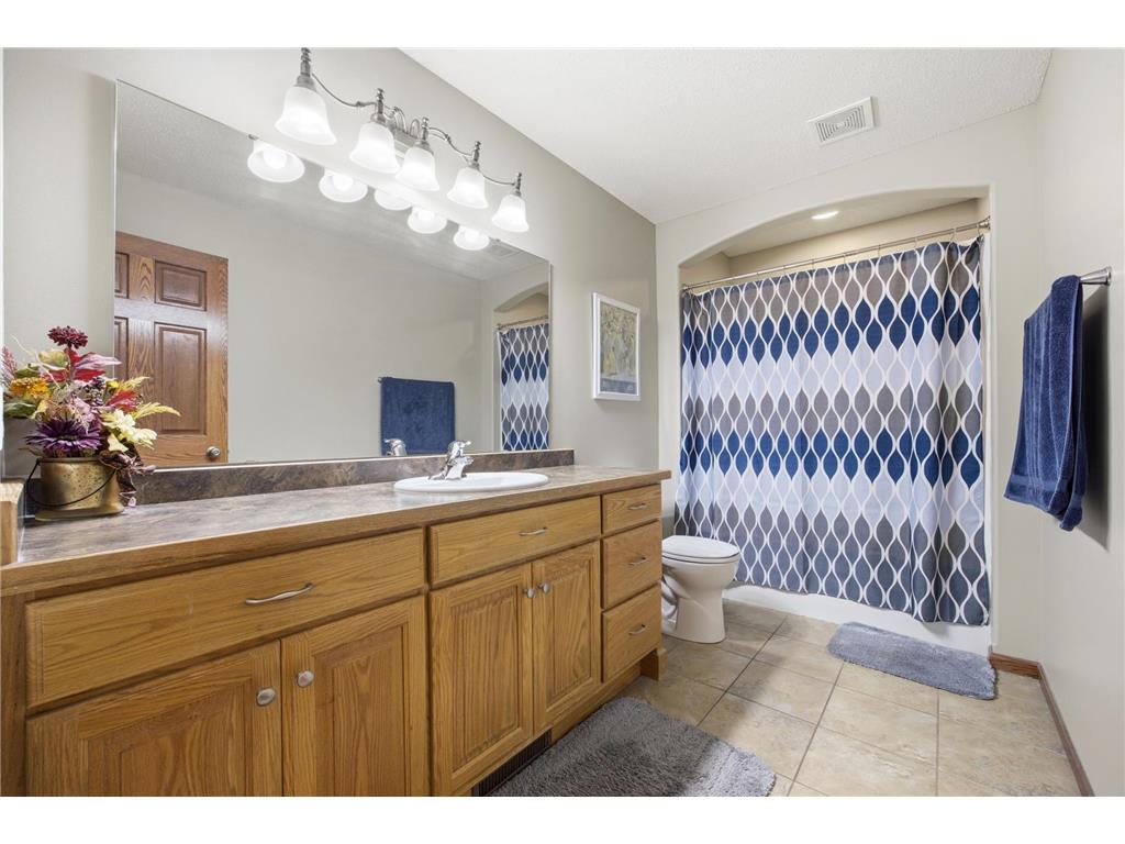4724 Lavonne Court S Fargo ND 58104 7084765 image25