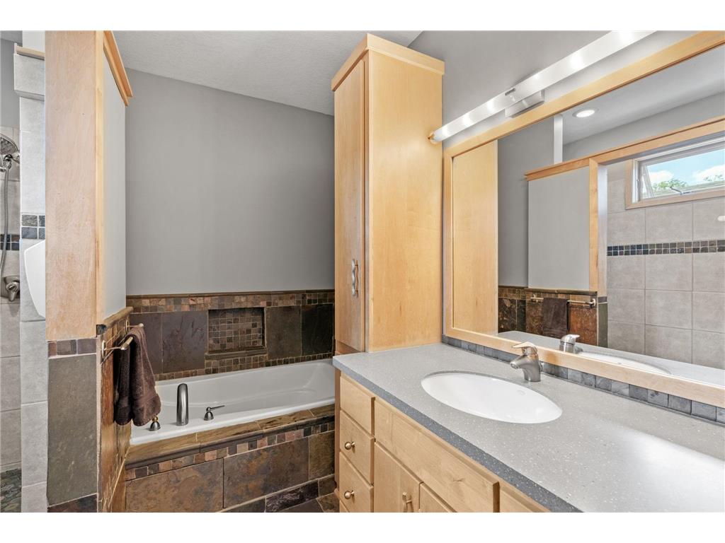 4725 36th Avenue S Minneapolis MN 55406 7095130 image29