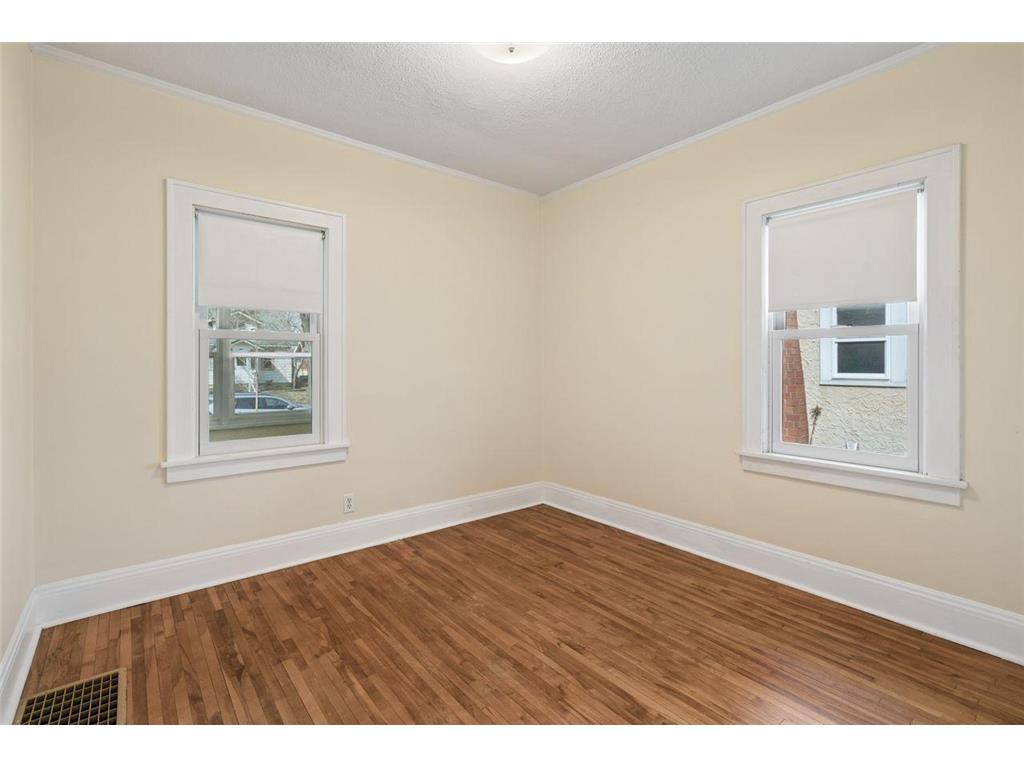 4725 37th Avenue S Minneapolis MN 55406 7035758 image14