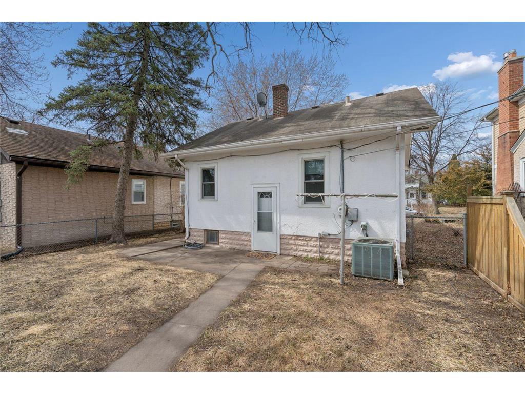 4725 37th Avenue S Minneapolis MN 55406 7035758 image24