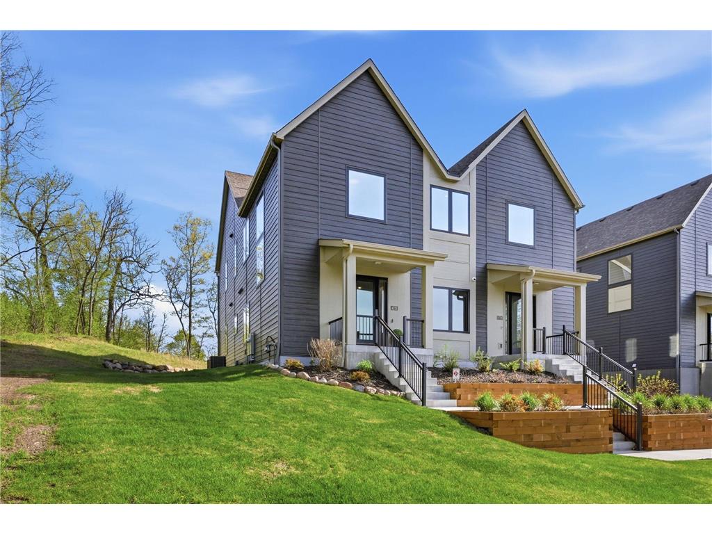 4725 Linden Cove Lane Savage MN 55378 - Hanrahan 7066463 image1