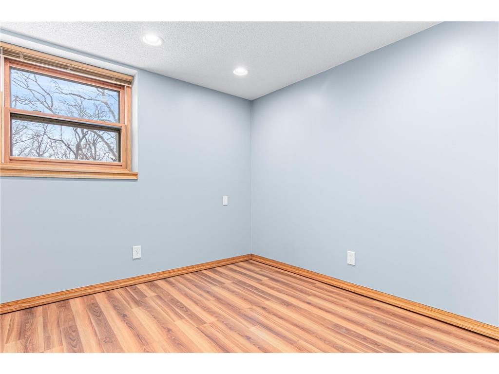 4728 W 70th Street Edina MN 55435 6824513 image25