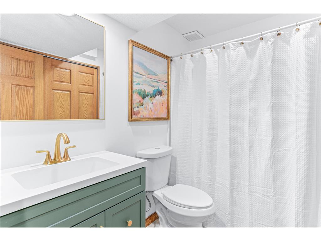 4728 W 70th Street Edina MN 55435 6824513 image27