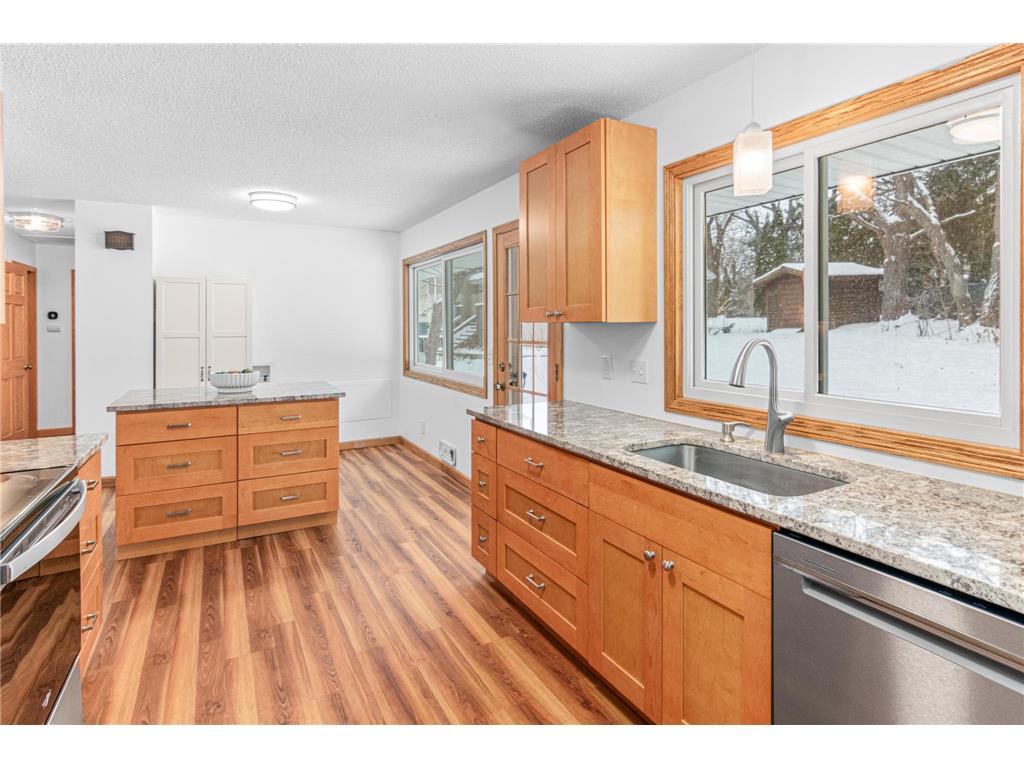 4728 W 70th Street Edina MN 55435 6824513 image9