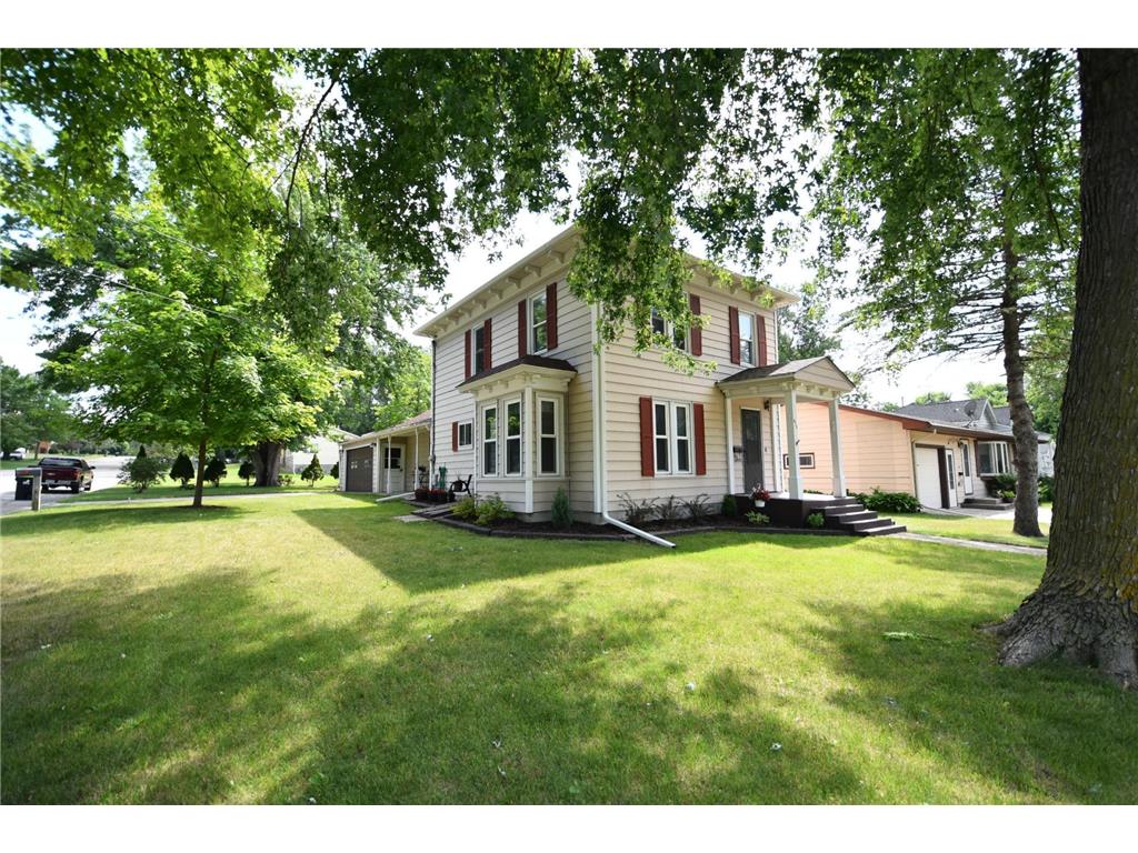 473 E 4th Street, Zumbrota, MN 55992 MLS 6227180 Edina Realty