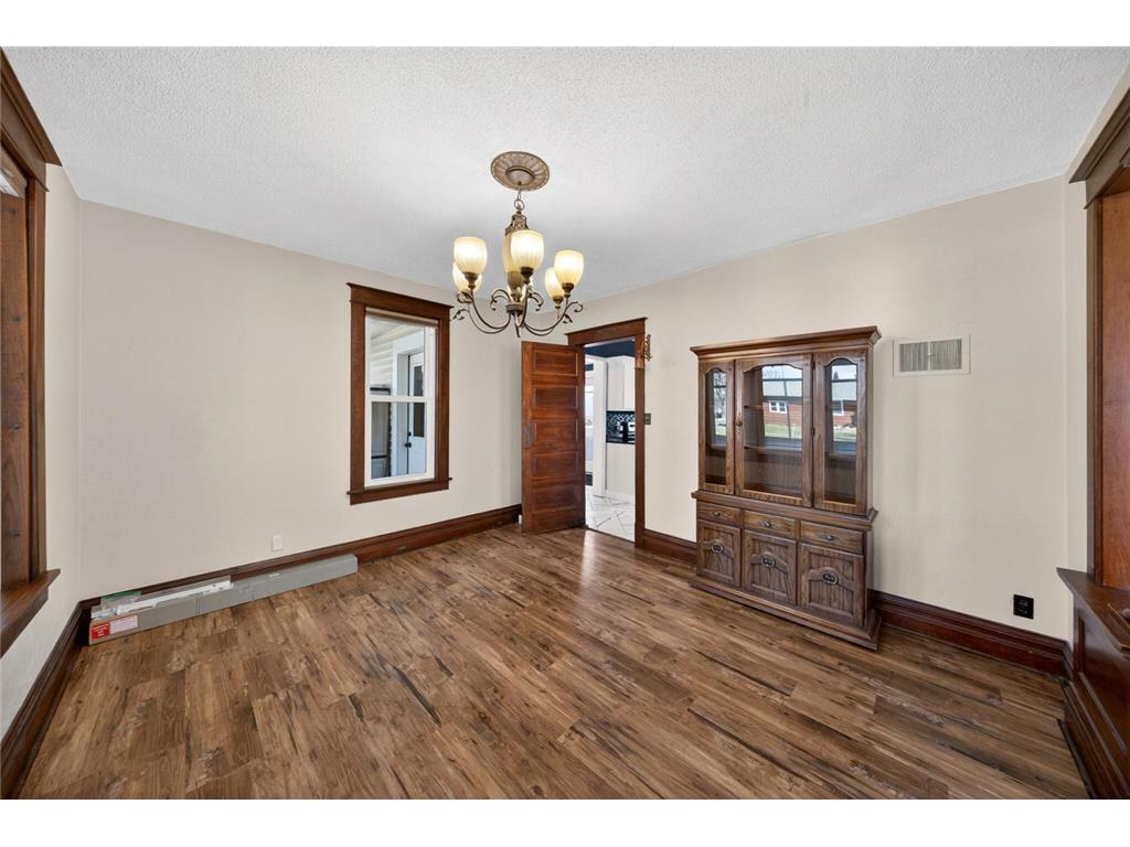 473 W 4th Street Zumbrota MN 55992 7037203 image10