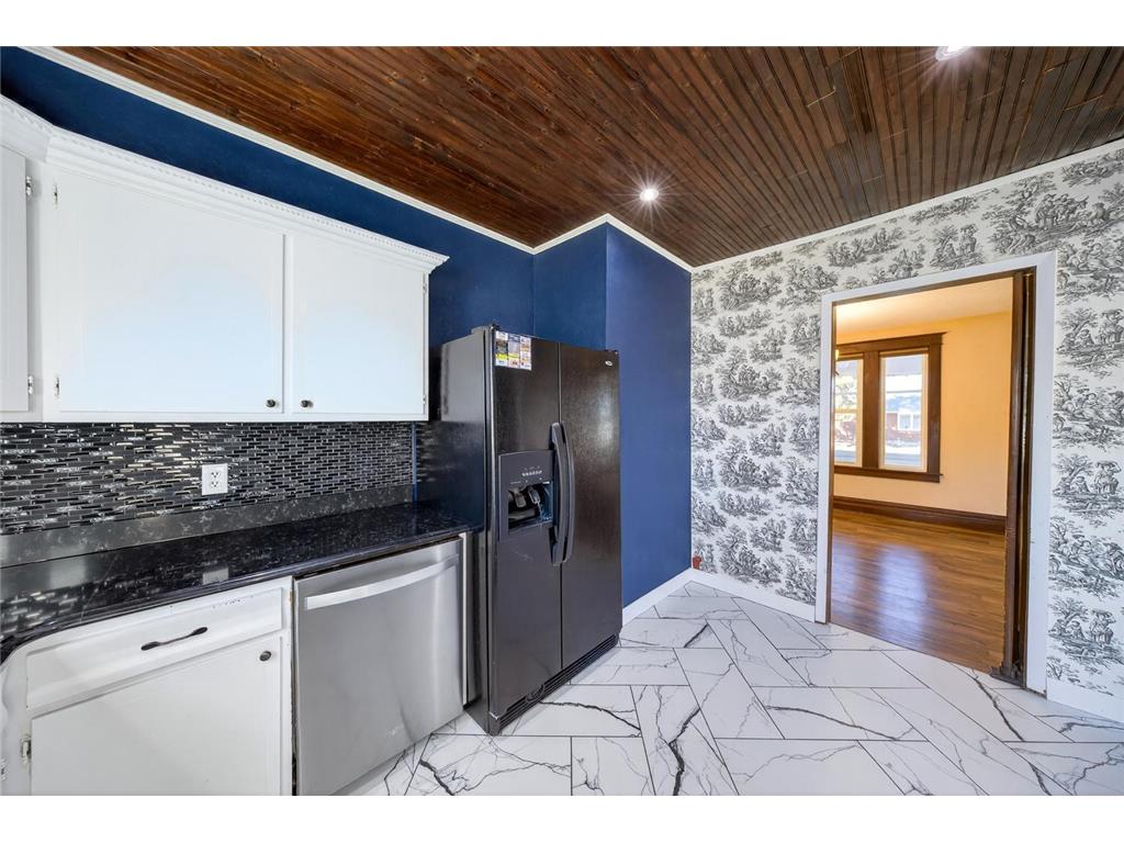 473 W 4th Street Zumbrota MN 55992 7037203 image16