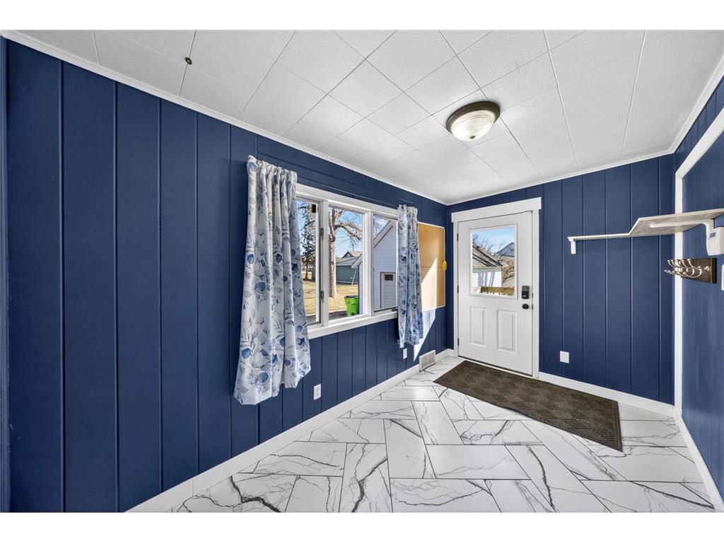 473 W 4th Street Zumbrota MN 55992 7037203 image18