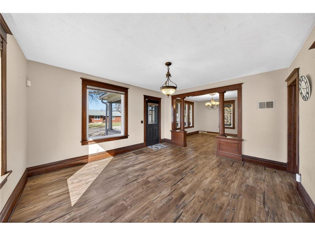 473 W 4th Street Zumbrota MN 55992 7037203 image4