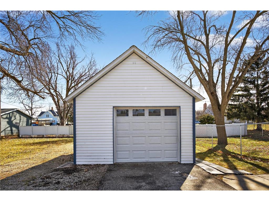 473 W 4th Street Zumbrota MN 55992 7037203 image51