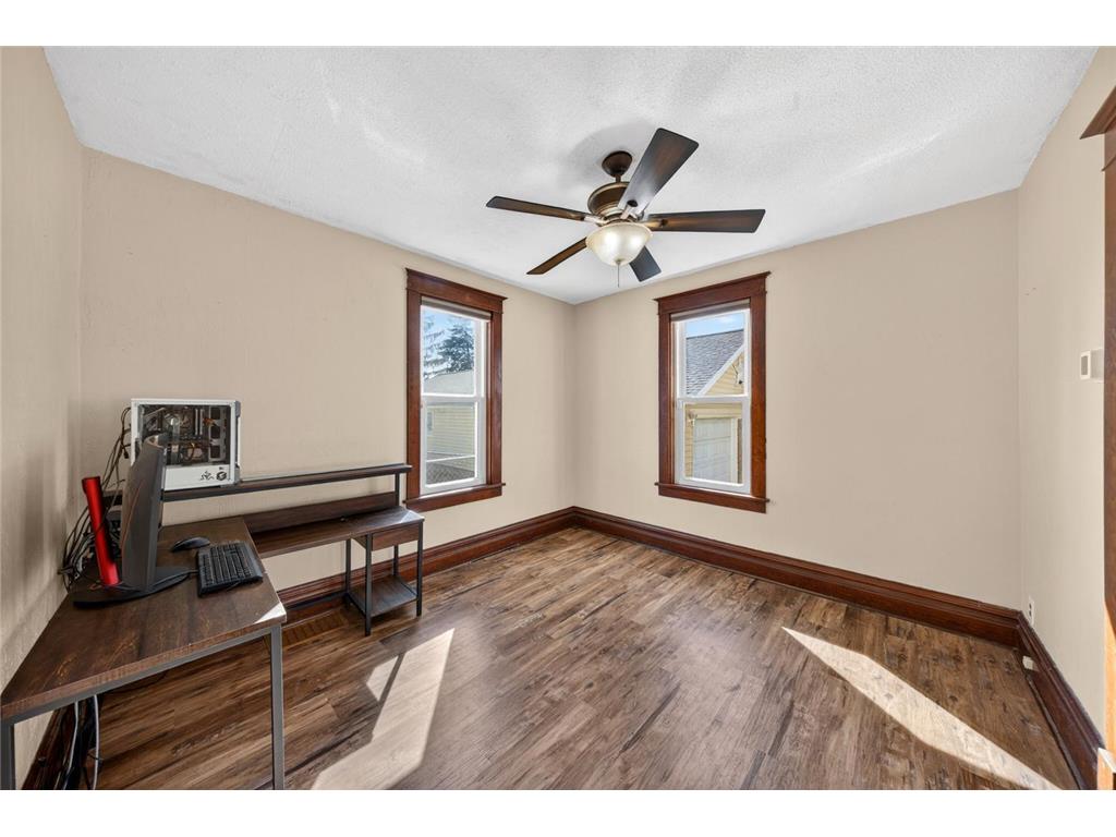 473 W 4th Street Zumbrota MN 55992 7037203 image6