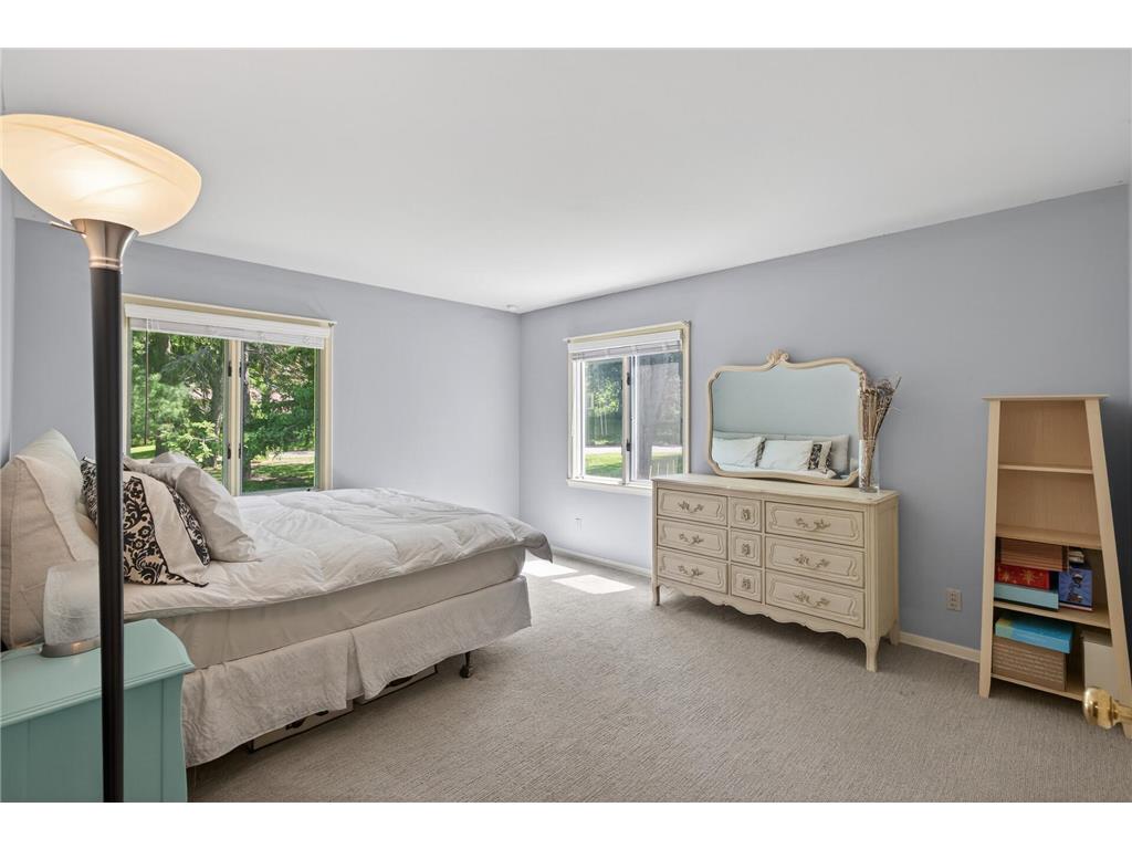 4730 Fairhills Road E Minnetonka MN 55345 6786814 image24