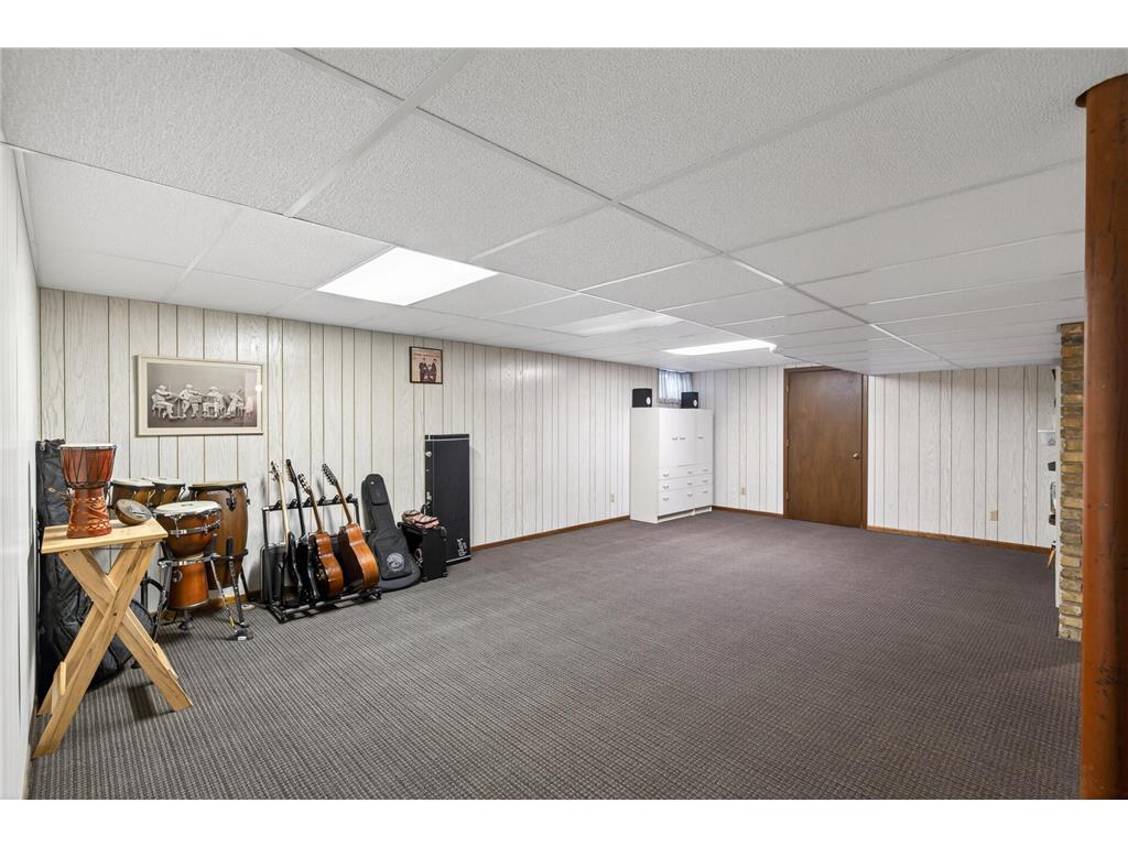 4730 Fairhills Road E Minnetonka MN 55345 6786814 image36
