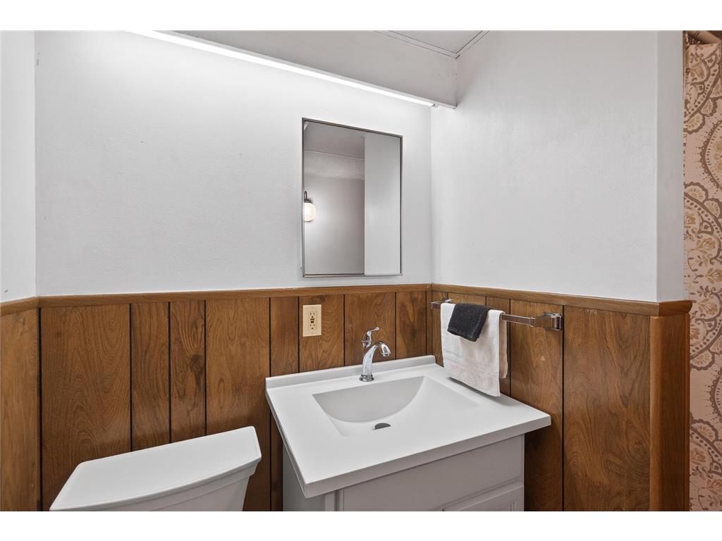 4730 Fairhills Road E Minnetonka MN 55345 6786814 image41