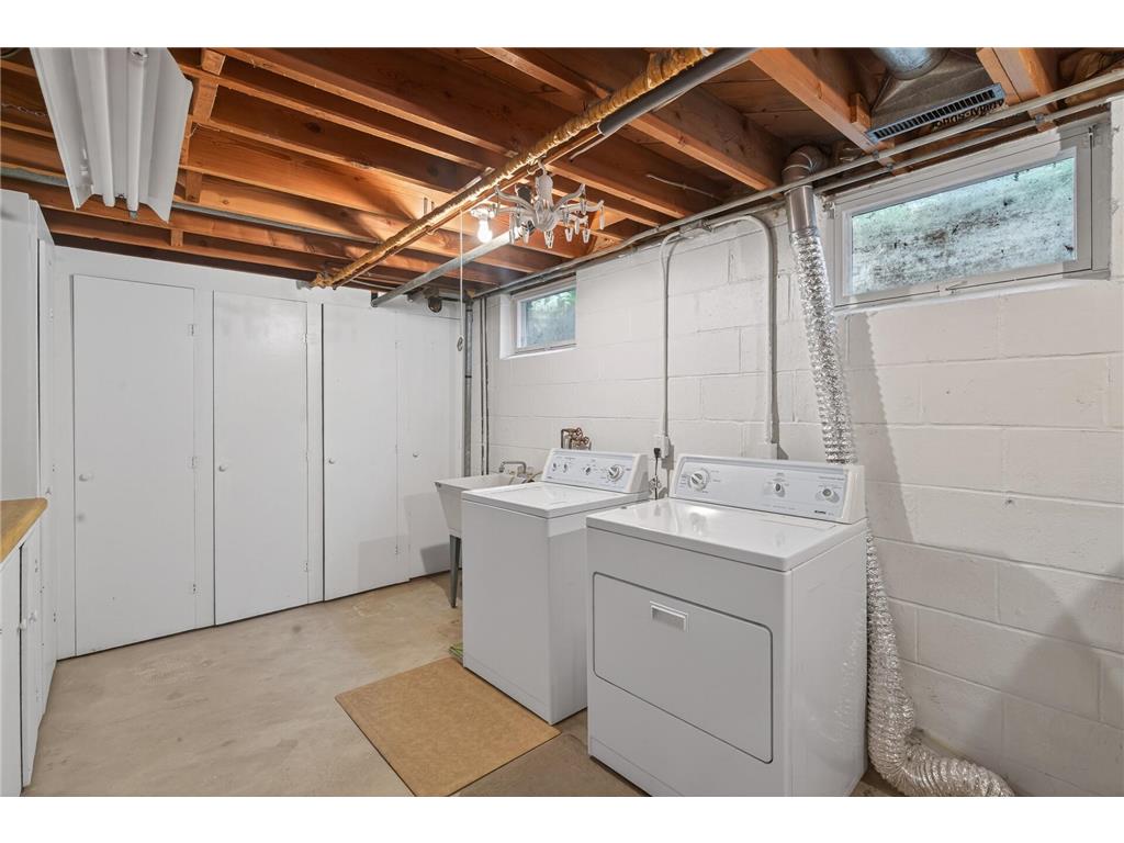 4730 Fairhills Road E Minnetonka MN 55345 6786814 image42