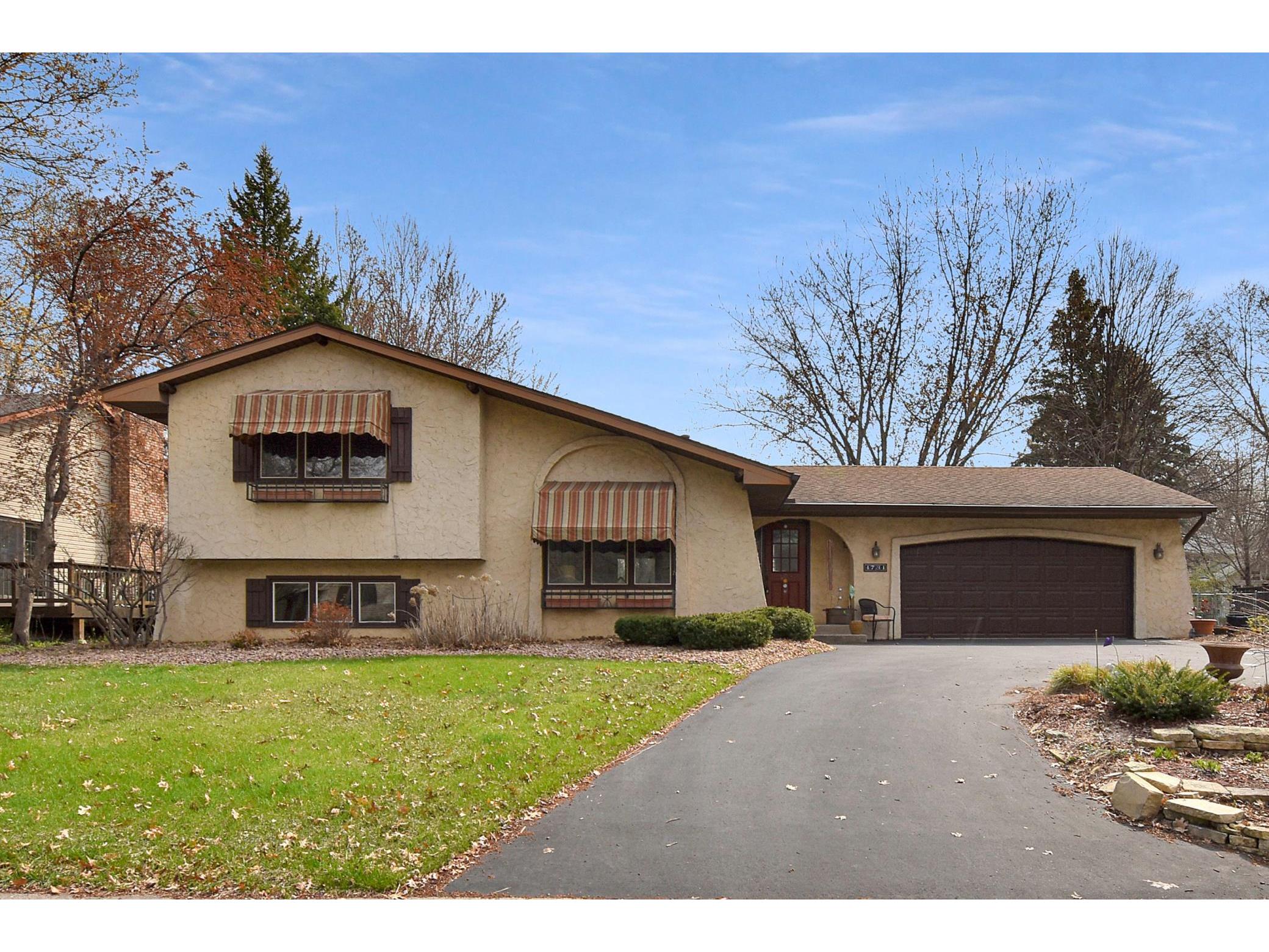 4734 Laura Lane, Shoreview, MN 55126 MLS 5740567 Edina Realty