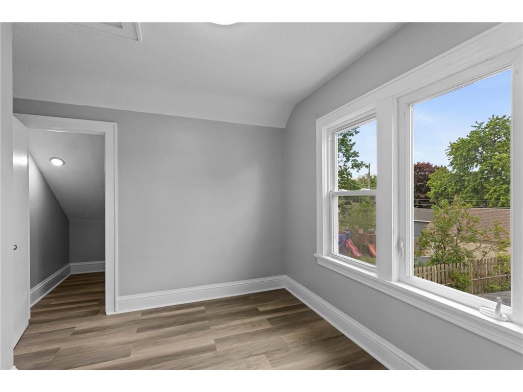 4735 Aldrich Avenue N Minneapolis MN 55430 7079242 image25