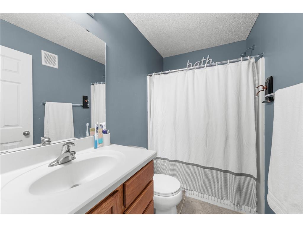 4735 Victor Path #4 Hugo MN 55038 7006853 image4