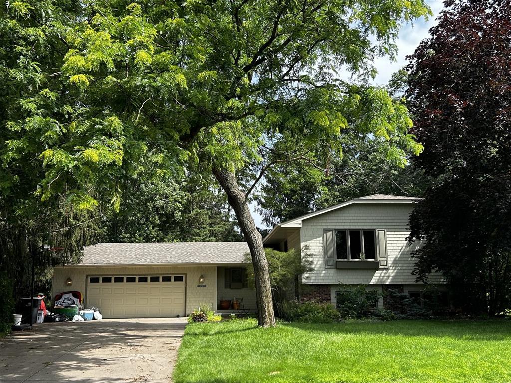 4736 Debra Court Shoreview MN 55126 6529943 image1