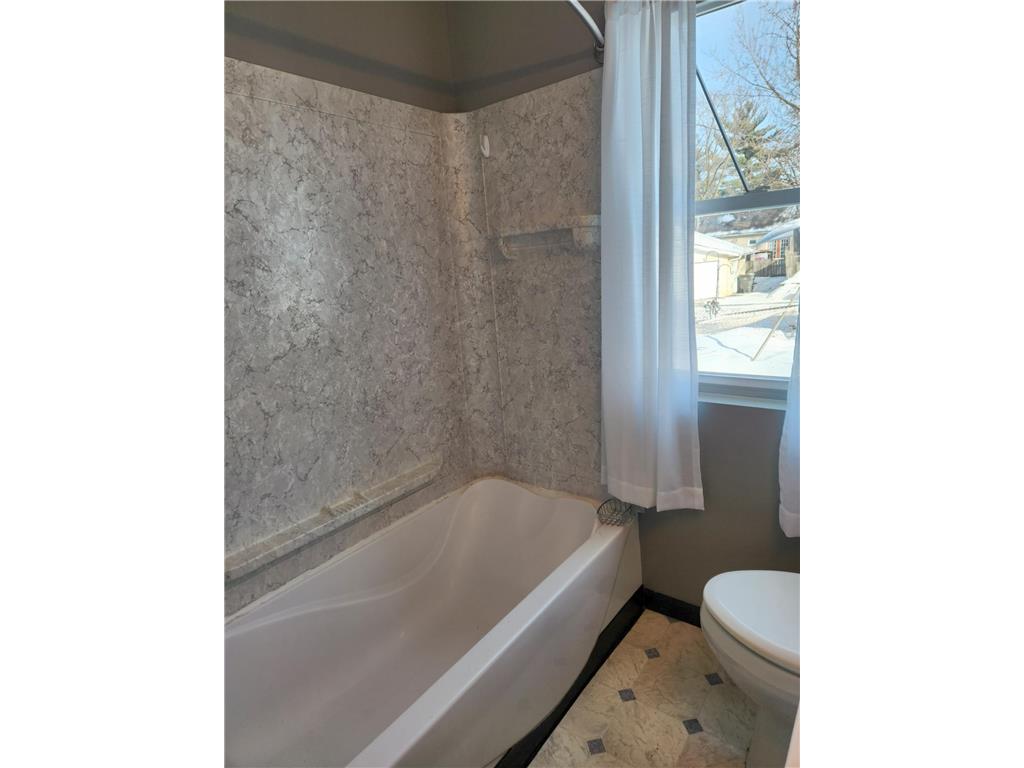 4737 4th Street NE Columbia Heights MN 55421 7013082 image5