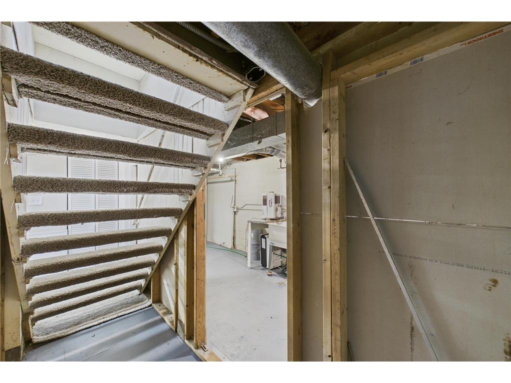 4738 Fremont Avenue N Minneapolis MN 55430 7078094 image17