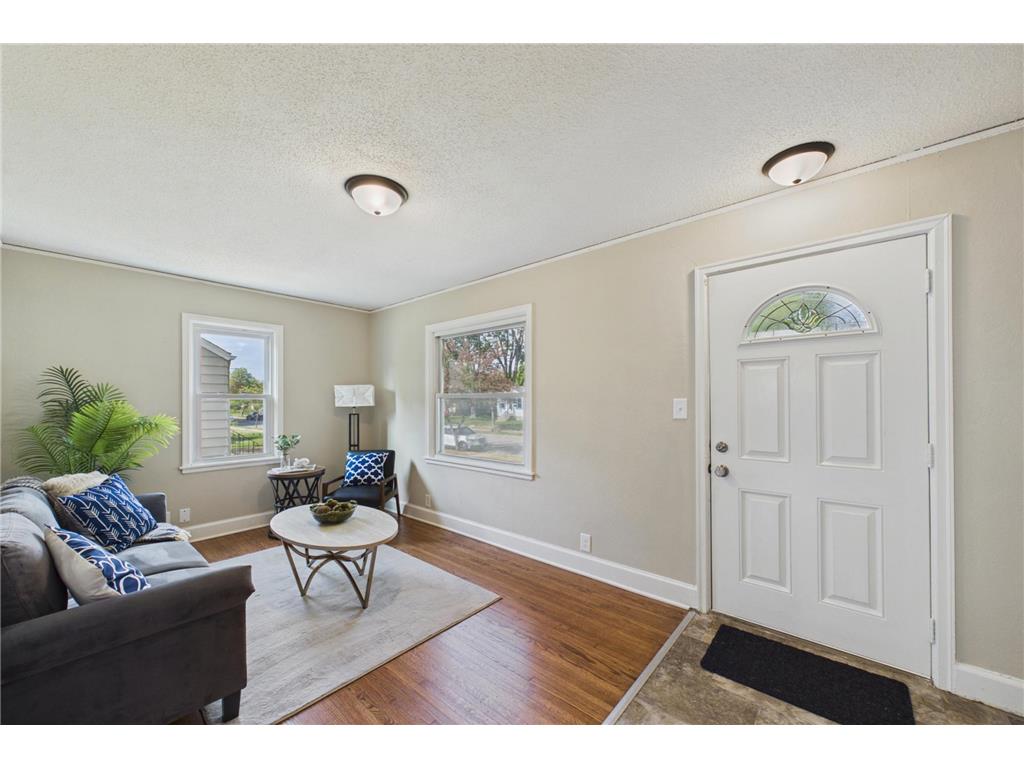 4738 Fremont Avenue N Minneapolis MN 55430 7078094 image2