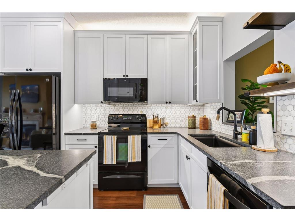4738 N Humboldt Avenue N Minneapolis MN 55430 7068908 image14