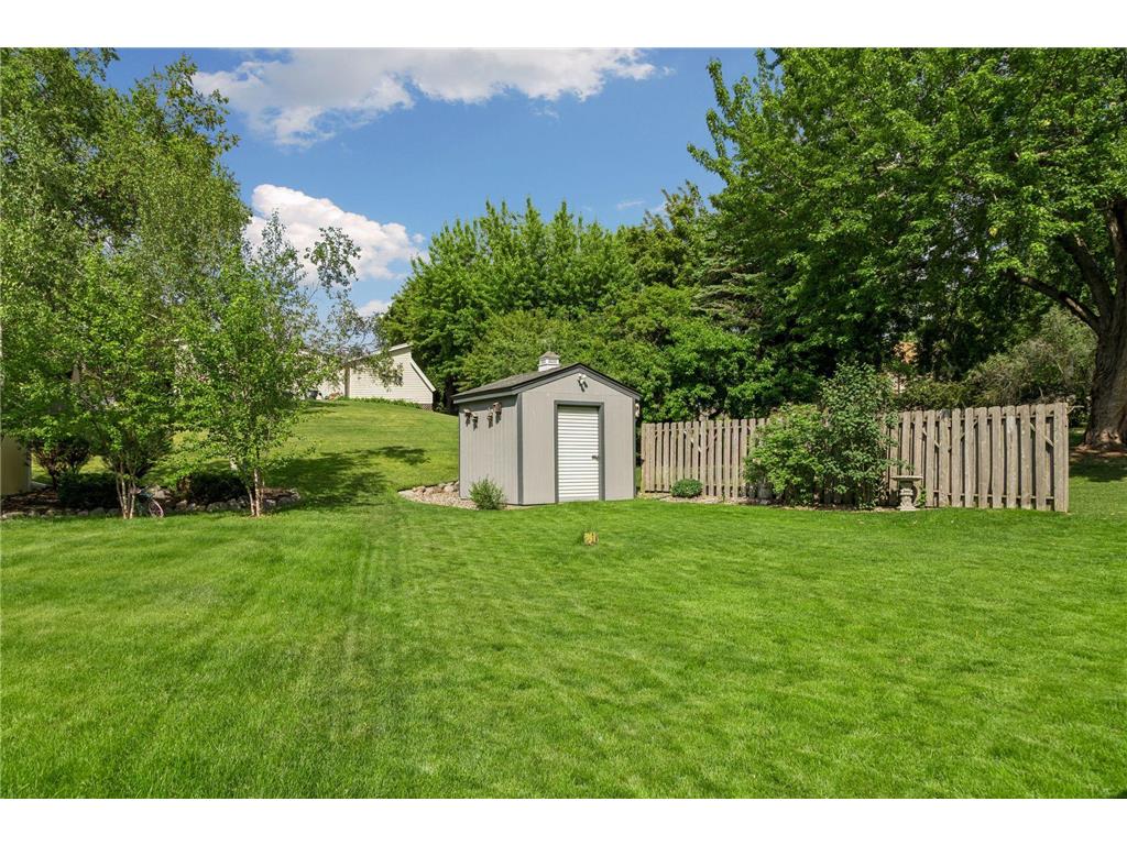 4738 W Wind Trail Eagan MN 55122 7076902 image34