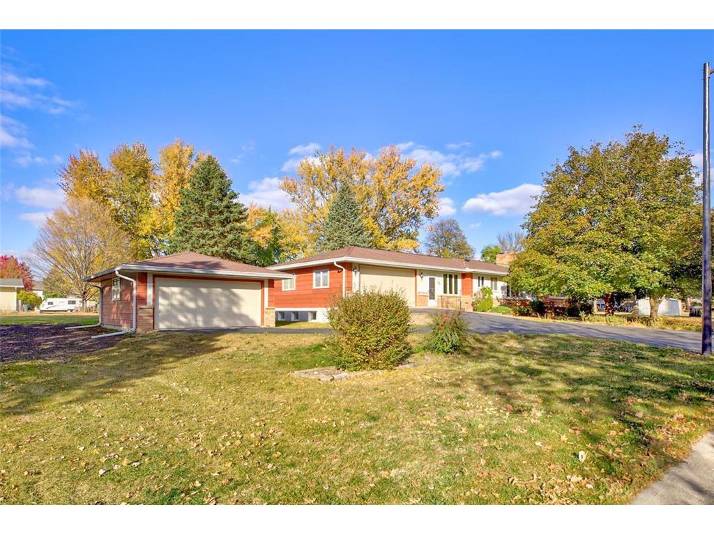 474 Forest Lane, North Mankato, MN 56003 MLS 6272938 Edina Realty