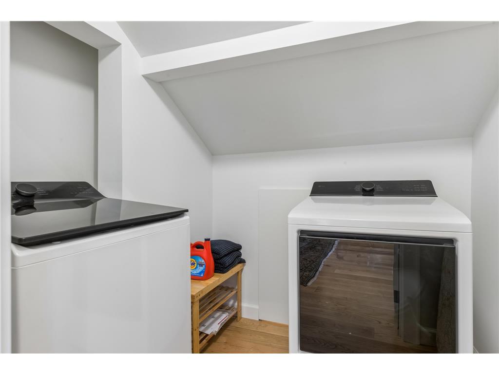 4741 Ewing Avenue S Minneapolis MN 55410 7073810 image24