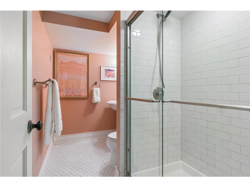 4741 Ewing Avenue S Minneapolis MN 55410 7073810 image28