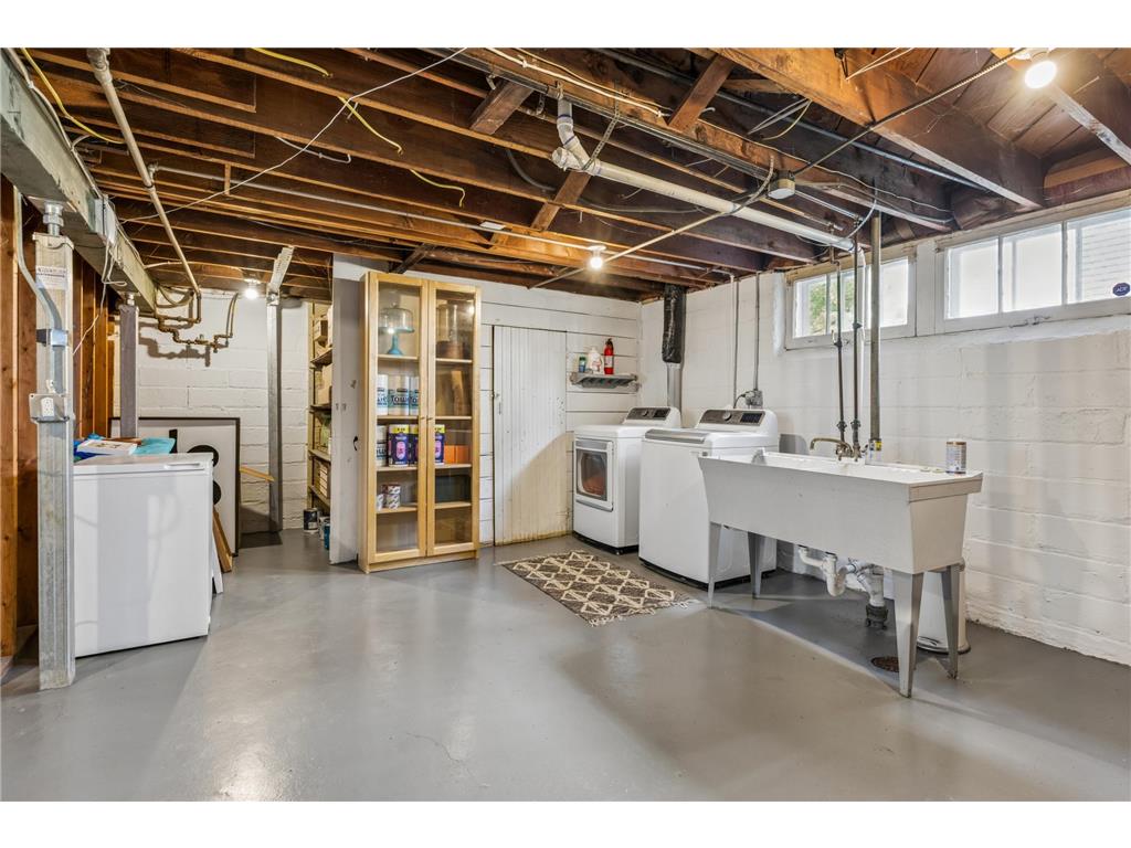 4741 Ewing Avenue S Minneapolis MN 55410 7073810 image29