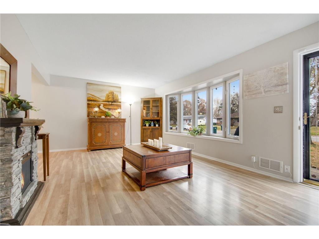 4743 104th Avenue NE Blaine MN 55014 6822062 image4