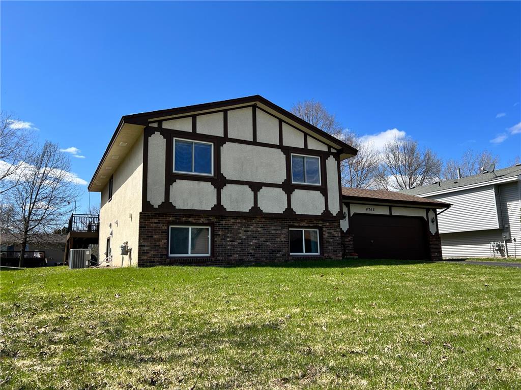 4745 Berkshire Way Eagan MN 55122 6329322 image1