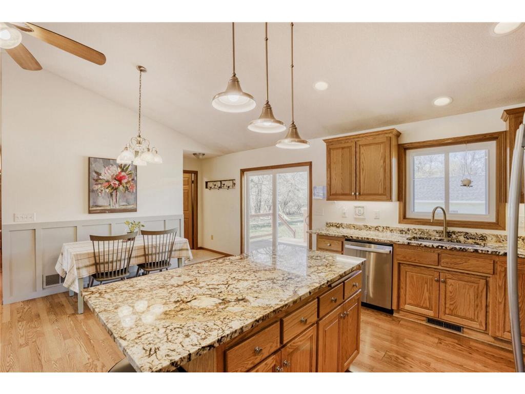 4745 Lexington Avenue NE Ham Lake MN 55304 7059497 image12